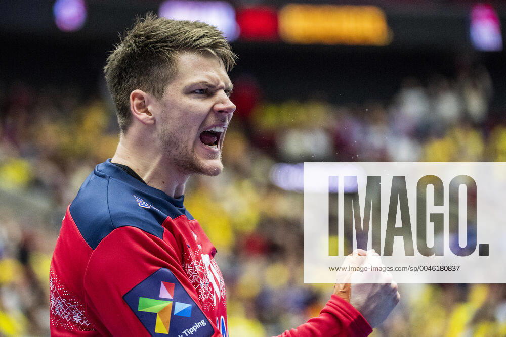 goalkeeper Torbjorn Bergerud of Norway celebrates during the EHF European Handball Championship match between Norway and Sweden on January 19, 2020 in Malmö Photo Ludvig Thunman BILDBYRAN code LT 35713 bbeng ehf euro 2020 em 2020 european mens handball championship 2020 handball handball handballs in 2020 handball handball em 2020 sweden sweden norway jubilee celebration,