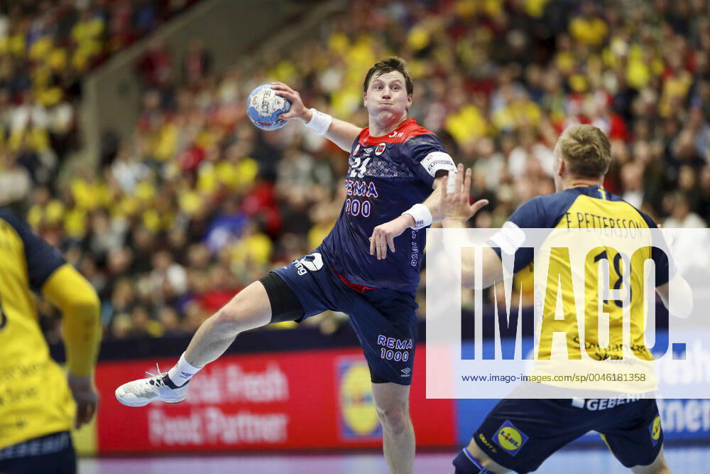 CORRECTION NAME Norway s Goran Johannessen scores during the Men s European Handball Championship main round Group 2 match between Slovenia and Hungary at Malmo Arena, Friday Jan 19, 2020 Photo Andreas Hillergren TT code 10600 Malmo Sweden HANDBALL