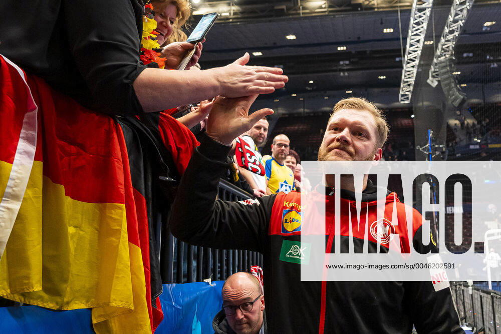 Handball, Men EM 2020, Main Round, Group 1, Austria Germany Johannes Bitter Germany TVB Stuttgart in the fan curve Vienna Stadthalle Vienna Austria