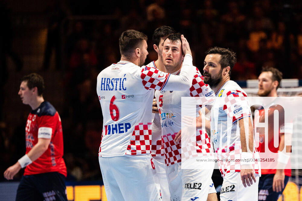Domagoj Duvnjak of Croatia celebrates during the EHF European Handball Championship Semi final between Norway and Croatia on January 24, 2020 in Stockholm Photo Johanna Lundberg BILDBYRAN kod JL 136105 bbeng ehf euro 2020 em 2020 european mens handball championship 2020 handball handball handballs em 2020 handball handball em 2020 norway norway croatia croatia semifinal semi final cheer,