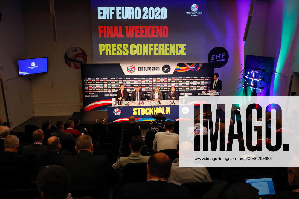 Michael Wiederer (President EHF) Predrag Boskovic (Vice-President EHF) Martin Hausleitner (Secretaire General EHF) HANDBALL : conference presse - ehf euro 2020 - finale - 25 01 2020 BertrandDelhomme Panoramic