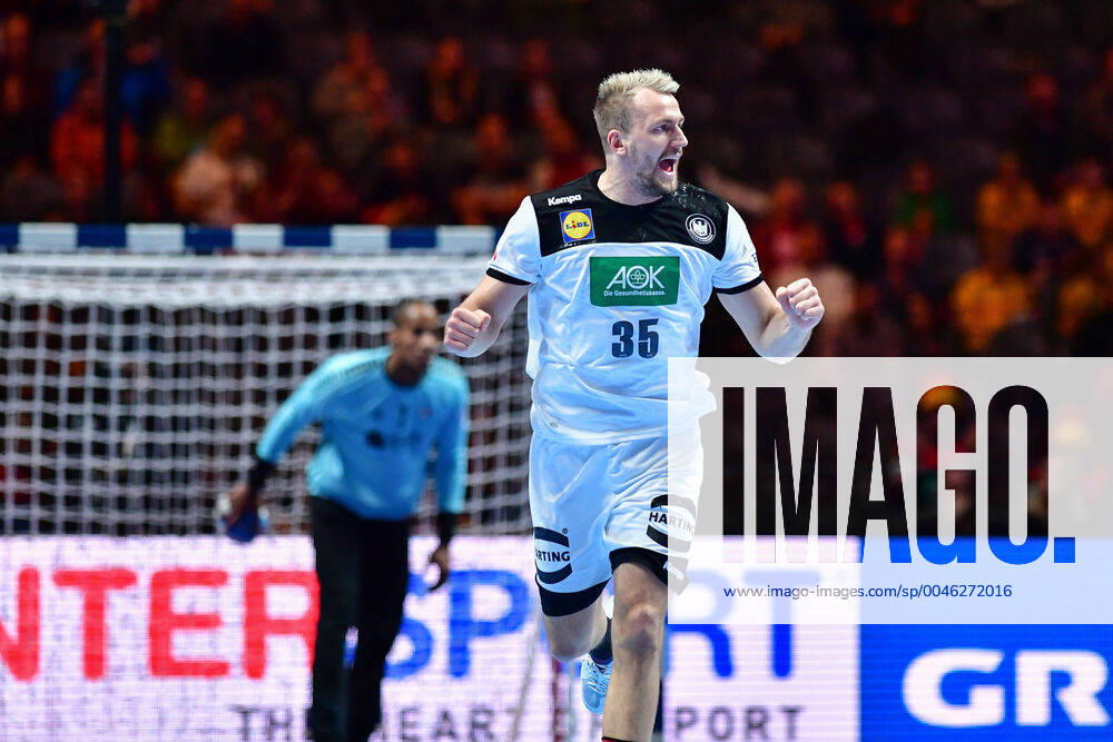 Handball European Championship Match for Rank 5, 25 01 2020, Germany Portugal, Tele2 Arena, Stockholm Julius Kühn Germany, 35 Jubel Tort Goal success emotions, 25 01 2020, Stockholm Sweden, Handball, EM 2020, Match for Rank 5, Germany Portugal
