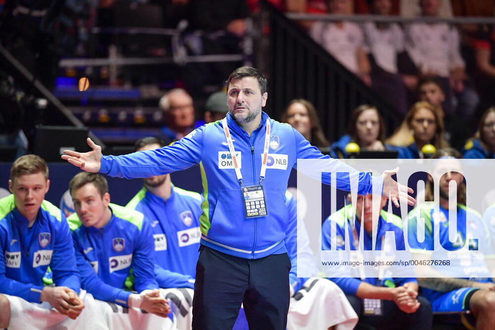Slovenia s headcoach Ljubomir Vranjes gestures during the bronze medal match between Slovenia and Norway during the Men s European Handball Championship in Stockholm, Sweden, on Jan 25, 2020 Stockholm Sverige