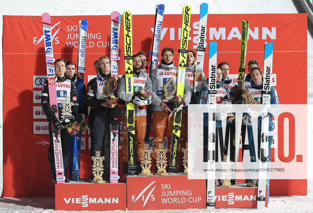 CONSTANTIN SCHMID, MARKUS EISENBICHLER, STEPHAN LEYHE, KARL GEIGER seen celebrating after winning the team competition of the FIS Ski jumping, Skispringen, Ski, nordisch World Cup in Zakopane 2020. FIS Ski Jumping World Cup Zakopane 2020 - ZUMAk222 20200125_zip_k222_063