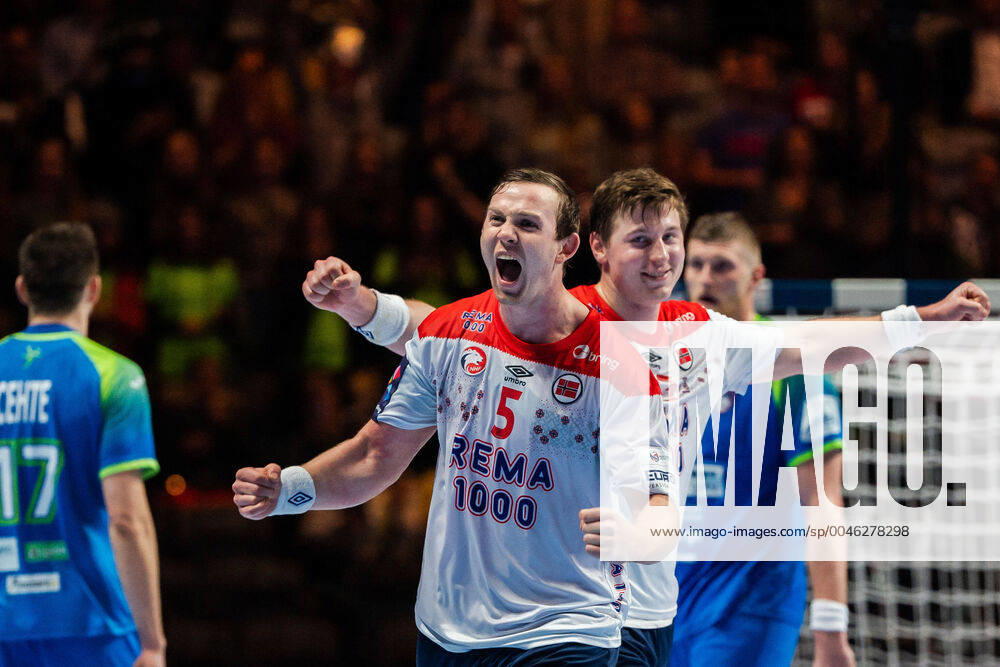 Sander Sagosen of Norway celebrates after the EHF European Handball Championship bronze match between Norway and Slovenia on January 25, 2020 in Stockholm Photo Johanna Lundberg BILDBYRAN kod JL 136107 bbeng ehf euro 2020 em 2020 european mens cheering handball championship 2020 handball handball handball 2020 handball handball em 2020 norway norway slovenia slovenia bronze match bronze match,