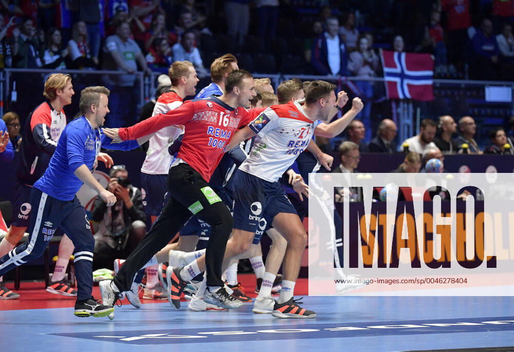 Norway s players celebrate winning the bronze medal match between Slovenia and Norway during the Men s European Handball Championship in Stockholm, Sweden, on Jan 25, 2020 Stockholm Sverige