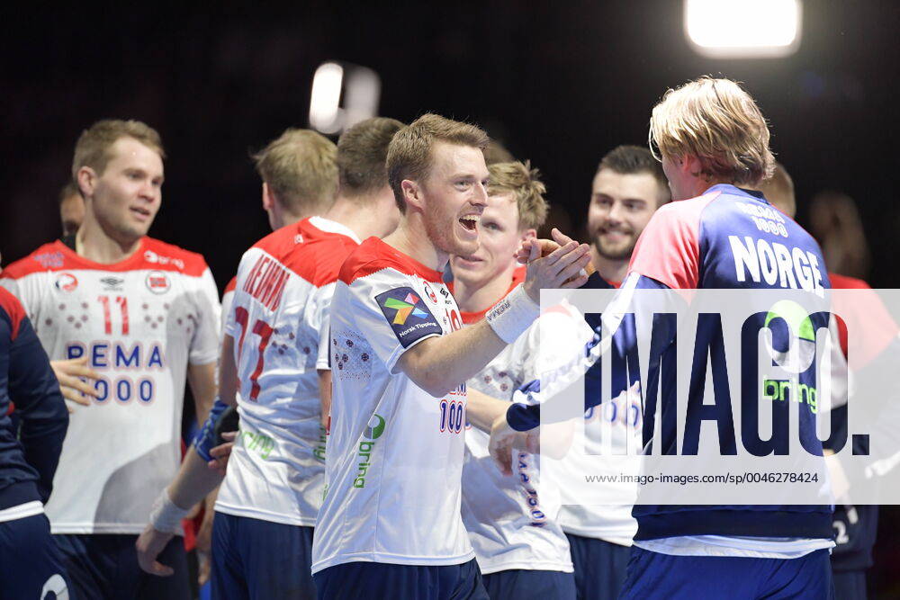 Norway s players celebrate winning the bronze medal match between Slovenia and Norway during the Men s European Handball Championship in Stockholm, Sweden, on Jan 25, 2020 Stockholm Sverige