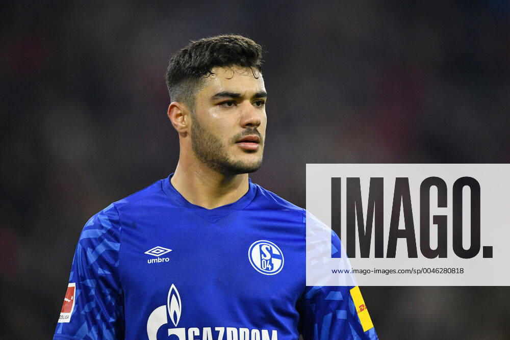 Ozan Kabak FC Schalke 04 FC Bayern Munich FCB vs FC Schalke 04 S04 Squires 25 01 2020 DFL REGULATIONS PROHIBIT ANY USE OF PHOTOGRAPHS AS IMAGE SEQUENCES AND OR QUASI VIDEO FC Bayern Munich FCB vs FC Schalke 04 S04