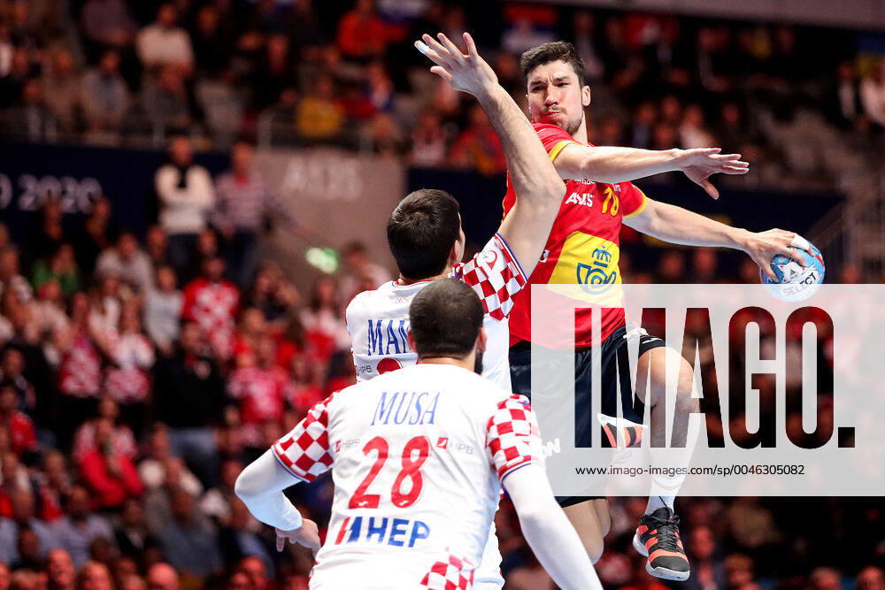 Spain v Croatia - Final - Men s EHF EURO 2020 Marko Mamic and Zeljko Musa of Croatia are challenged by Alex Dujshebaev Dobichebaeva of Spain during the Men s EHF EURO 2020 final match between Spain and Croatia at Tele2 Arena in Stockholm, Sweden on January 26, 2020. Photo by Luka Stanzl PIXSELL LukaxStanzl PIXSELL