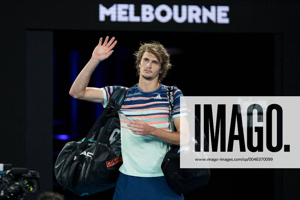 KW05 Alexander Zverev of Germany says goodbye to Melbourne after losing to Dominic Thiem of Austria in the Men s Semi Final at the ATP, Tennis Herren Australian Open 2020 at Melbourne Park, Melbourne, Australia on 31 January 2020.