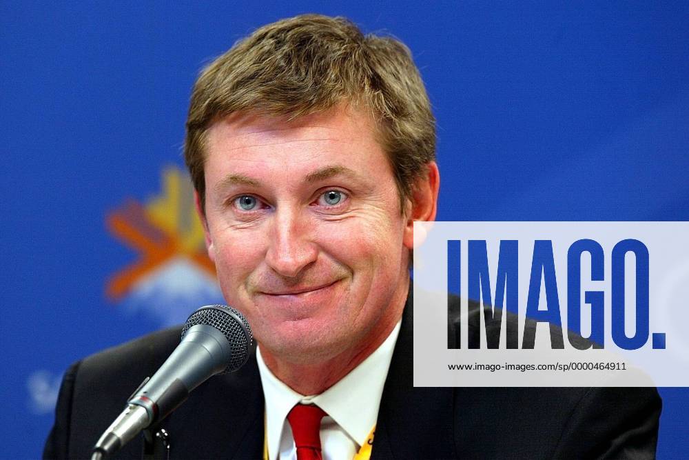 Teammanager Wayne Gretzky (Kanada) - Pressekonferenz Eishockey OS Winter Herren Olympische Winterspiele 2002, Olympia, Olympiade, Spiele Porträt Salt Lake City Utah