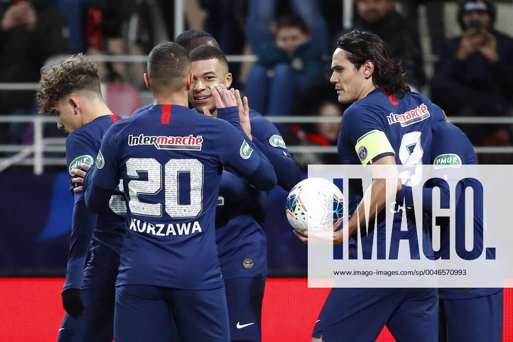 Joie Kylian Mbappe ( PSG ) et equipe FOOTBALL : Coupe de France - Dijon vs PSG - Ligue 1 - 12 02 2020 GwendolineLeGoff Panoramic
