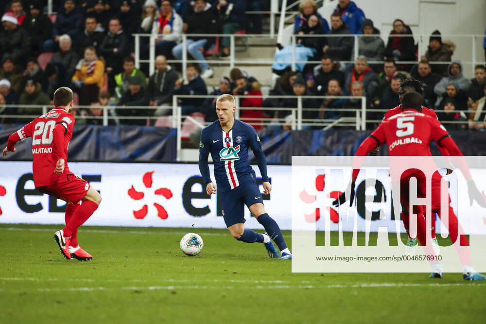 Mitchel Bakker (PSG) FOOTBALL : Coupe de France - Dijon vs PSG - Ligue 1 - 12 02 2020 GwendolineLeGoff Panoramic