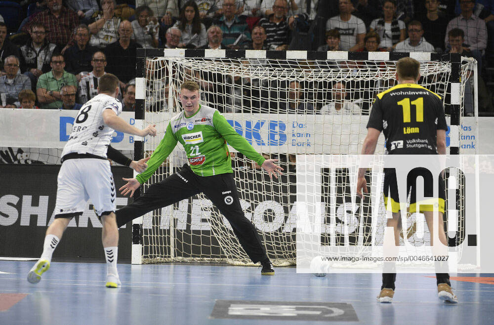 Niclas Ekberg THW Kiel, 18 ahead of Ole Rahmel THW Kiel, 22 , Handball Bundesliga, Liqui Moly HBL, Men, 23 Matchday, THW Kiel vs TVB Stuttgart, 16 02 20 Kiel Sparkassen Arena Schleswig Holstein Germany