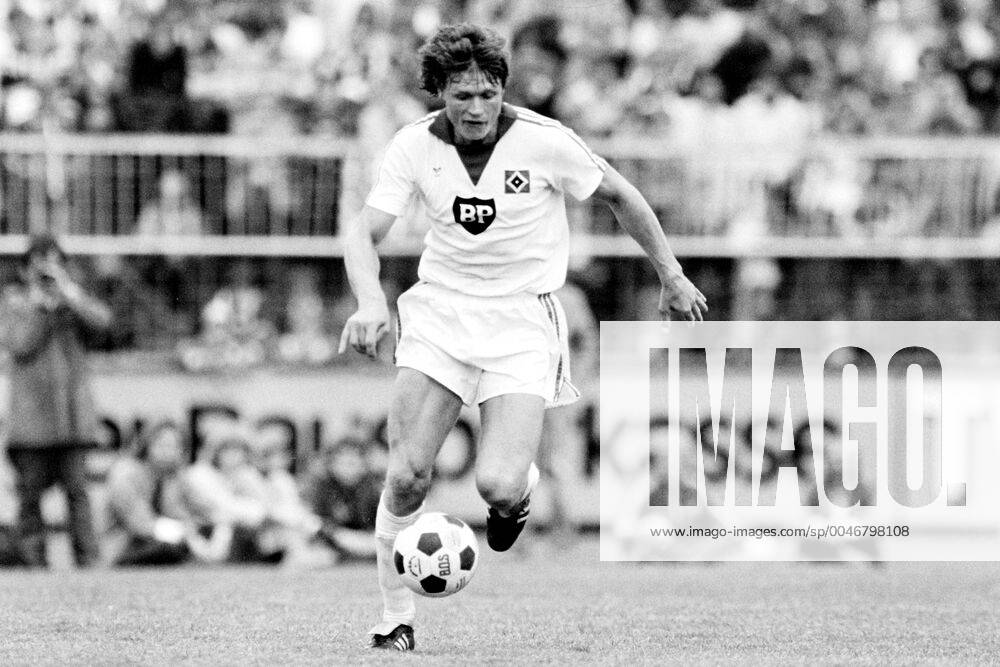 NOGLY Peter Team HSV Football Bundesliga Season 1979 1980 Game Bayer 04 Leverkusen Hamburger SV 2 1 on 24 05 1980 in Leverkusen