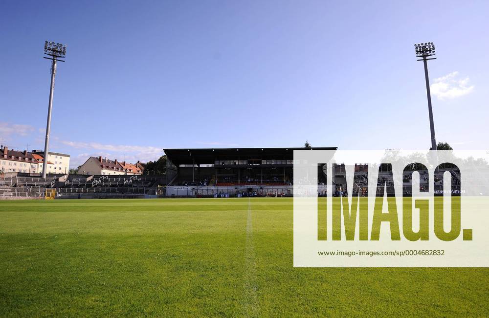 Stadion an der Grünwalder Straße - Heimspielstätte des TSV 1860 München - Fußball Herren Saison 2009 2010, Fotostory, Stadionstory, Test, Testspiel, TSV 1860 München Totale München