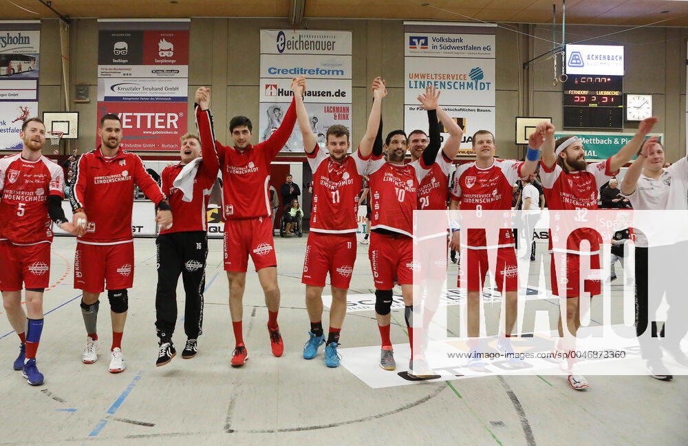 TuS Ferndorf TuS N Lübbecke, 29 02 2020 Big cheers from the TuS Ferndorf team after the 23 21 victory over TuS N Lübbecke, Kreuztal Stählerwiese Germany