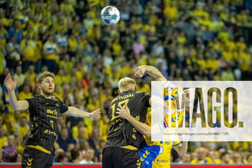 PILKA RECZNA MEZCZYZN LIGA MISTRZOW MECZ PGE VIVE KIELCE - THW KIEL HANDBALL MAN , CHAMPIONS LEAUGUE , PGE VIVE KIELCE - THW KIEL NZ IGOR KARACIC FOT. Pawel Janczyk 400mm.pl NEWSPIX.PL --- Newspix.pl 200229JAN113