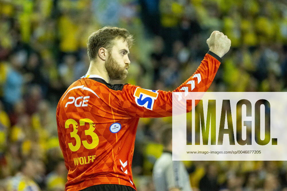 PILKA RECZNA MEZCZYZN LIGA MISTRZOW MECZ PGE VIVE KIELCE - THW KIEL HANDBALL MAN , CHAMPIONS LEAUGUE , PGE VIVE KIELCE - THW KIEL NZ ANDREAS WOLFF FOT. Pawel Janczyk 400mm.pl NEWSPIX.PL --- Newspix.pl 200229JAN200