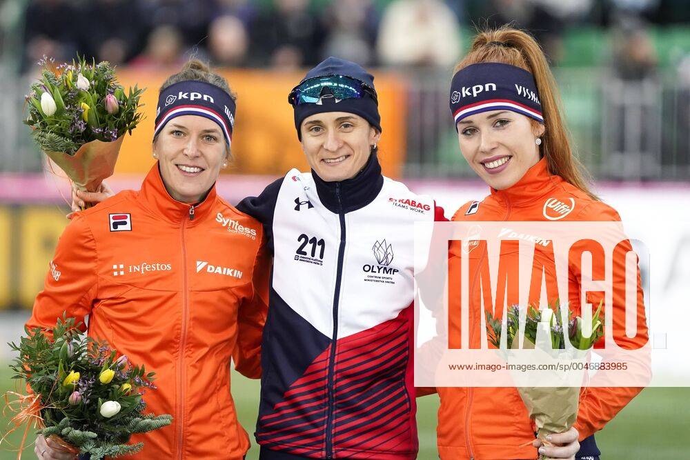 ISU WK ALLROUND & SPRINT: HAMAR L-R Ireen Wust, Martina Sablikova CZE and Antoinette de Jong during ISU World Championships Allround & Sprint on March 1 2020 in Vikingskipet in Hamar, Norway Photo by SCS Sander Chamid World Championships Allround and sprint ANPxSportx xSoenarxChamidxsportfotografiexIVx 407577116