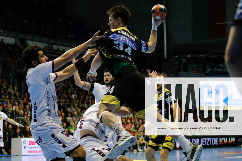 Handball EHF Cup, SC Magdeburg HBC Nantes, f l Michael Damgaard Magdeburg, 34 throws goal, scorers, scored goal, scores the goal GETEC Arena