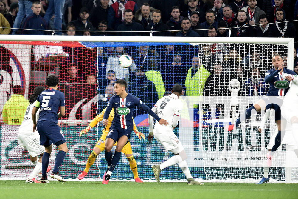 But de Layvin Kurzawa (psg) FOOTBALL : Olympique Lyonnais vs Paris Saint Germain - Coupe de France - 1 2 finale - 04 03 2020 FredericChambert Panoramic