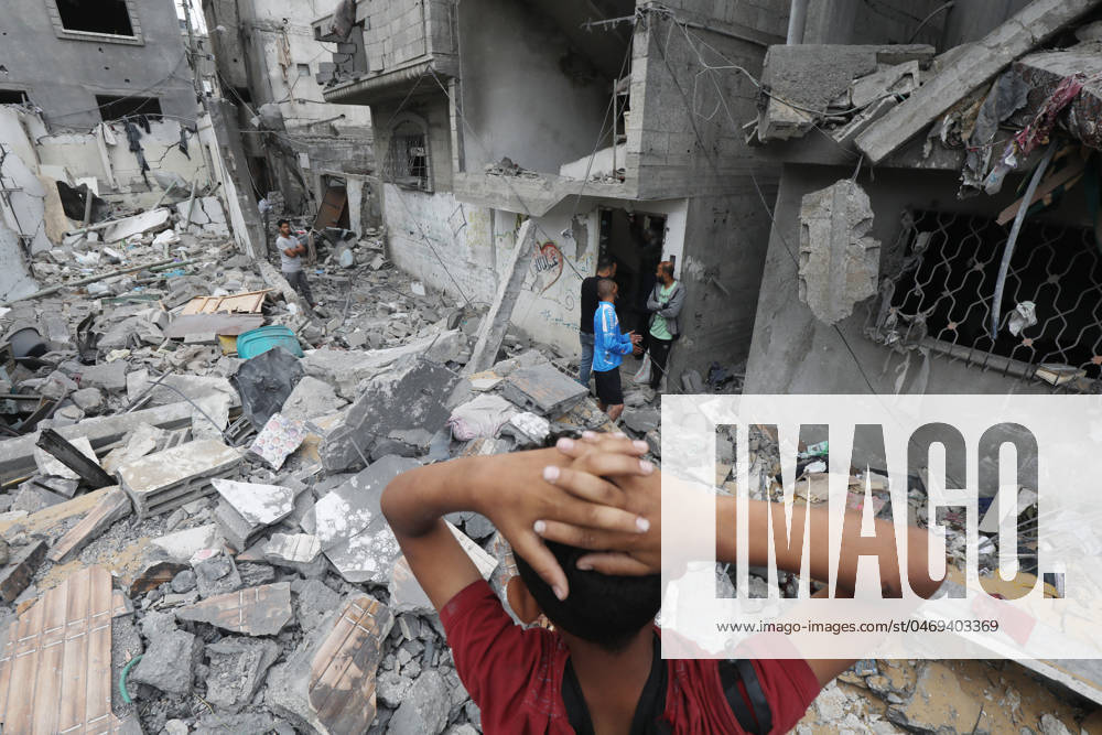 Palestinians search for bodies and survivors amidst the rubble of a destroyed house following an Israeli air strike in Al Nusairat refugee camp Palestinians search for bodies and survivors amidst the rubble of a destroyed house following an Israeli air strike in Al Nusairat refugee camp, southern Gaza Strip, 27 April 2024. More than 34,300 Palestinians and over 1,455 Israelis have been killed, according to the Palestinian Health Ministry and the Israel Defense Forces (IDF), since Hamas militants launched an attack against Israel from the Gaza Strip on 07 October 2023, and the Israeli operations in Gaza and the West Bank which followed it. Photo by Omar Ashtawy apaimages Nusairat Gaza Strip Palestinian Territory 270424_Nusairat_OSH_00(24)