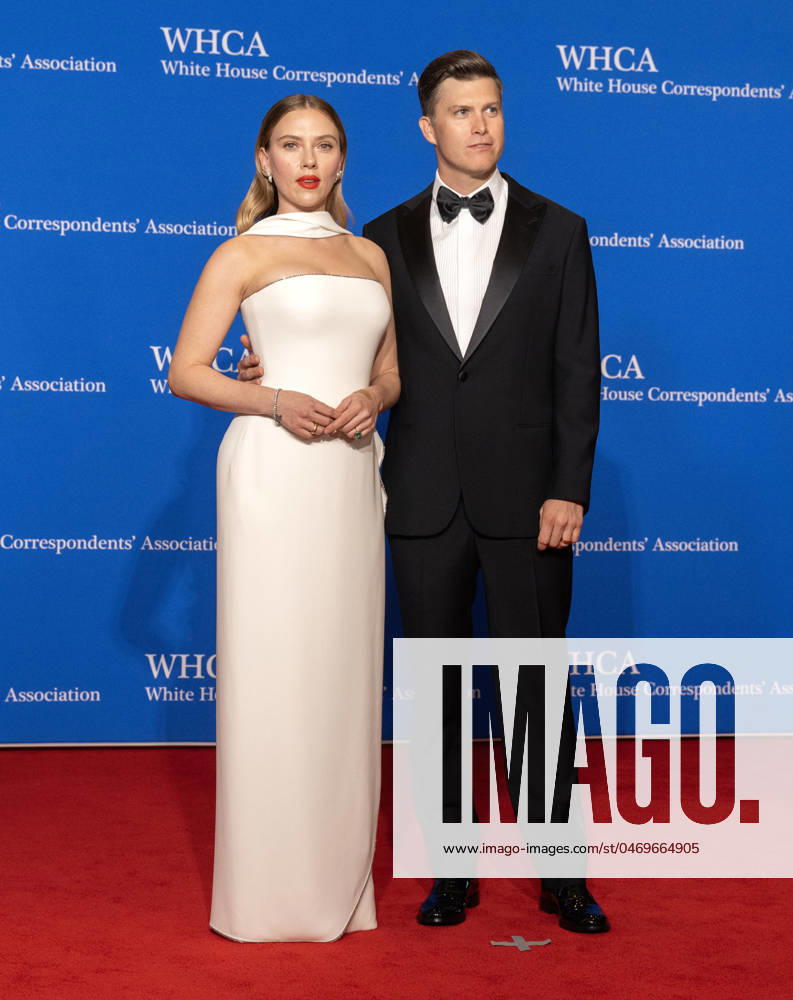 Bilder des Jahres 2024, Entertainment 04 April Entertainment Themen der Woche KW17 April 27, 2024, Washington, District Of Columbia, USA: Actress Scarlett Johansson, left, and comedian Colin Jost arrive for the 2024 White House Correspondents Association Dinner at the Washington Hilton Hotel on Saturday, April 27, 2024 in Washington, DC Washington USA - ZUMAs152 20240427_faa_s152_064