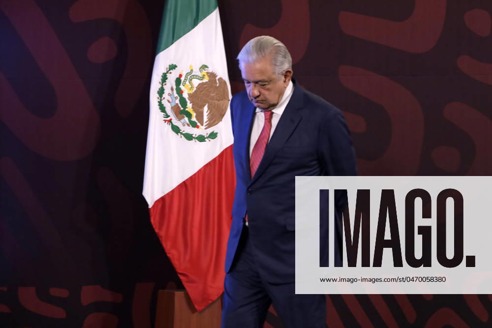 Mexiko, Andres Manuel Lopez Obrador Pressekonferenz April 29, 2024, Mexico City, Mexico: MexicoÃ¢â‚¬â ¢s President, Andres Manuel Lopez Obrador, during a briefing conference at National Palace. Mexico City Mexico - ZUMAe321 20240429_zia_e321_009