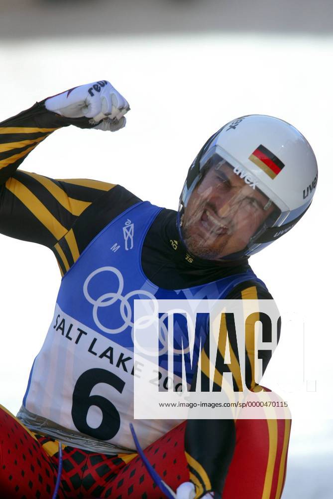 Georg Hackl (Deutschland) im Ziel Rennrodeln OS Winter Herren Olympische Winterspiele 2002, Olympia, Olympiade, Spiele, Rennschlitten, Rennschlittensport, Rodeln Einzelbild Olympic Park Salt Lake City Utah Freude, Begeisterung