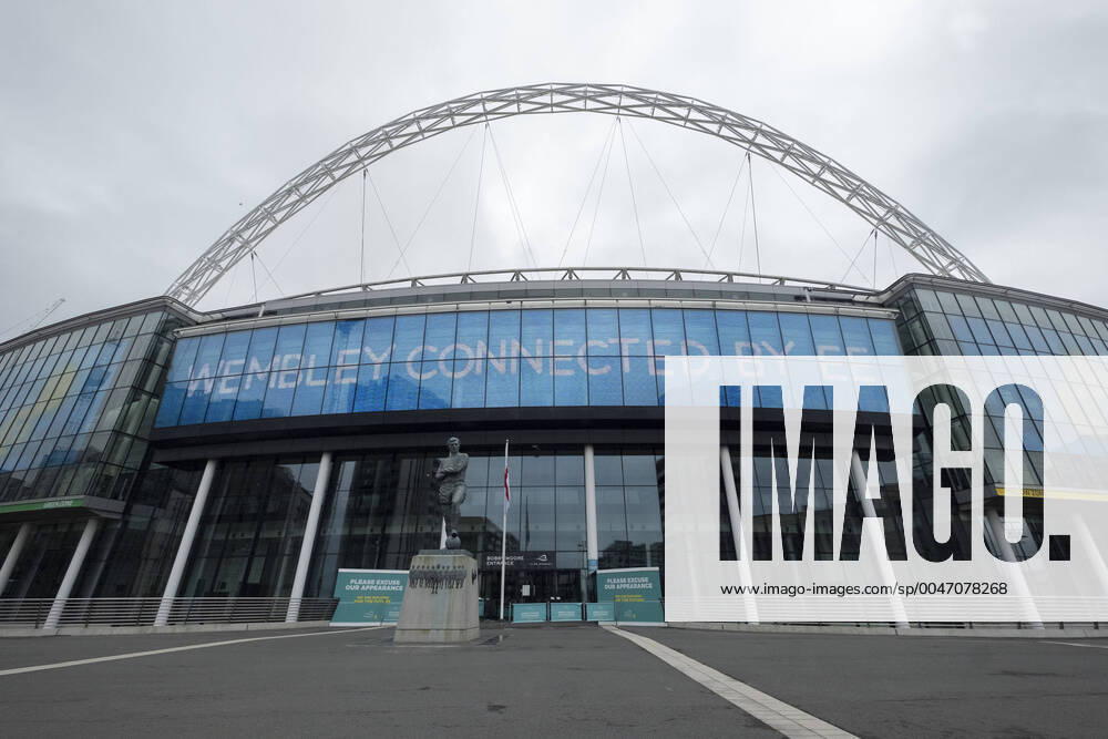 (200318) -- LONDON, March 18, 2020 (Xinhua) -- Photo taken on March 17, 2020 shows a general view of Wembley Stadium in London, Britain. UEFA confirmed on Tuesday that the European Championship, EM, Europameisterschaft scheduled to take place in June and July this year, will be postponed until 2021 over the concerns of the rapid spreading of COVID-19. The proposed new dates for the 24-team tournament are June 11 to July 11, 2021. (Photo by Ray Tang Xinhua) (SP)BRITAIN-LONDON-FOOTBALL-EURO 2020-POSTPONED