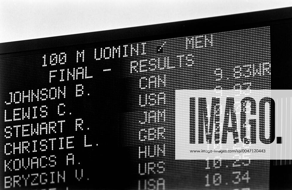 Athletics, World Athletics Championships The scoreboard after 100 m shows Ben Johnson of Canada as winner before Carl Lewis of USA at The World Athletics Championships on August 30, 1987 in Rome, Italy In 1989 Johnson was disqualified for doping BILDBYRAN,