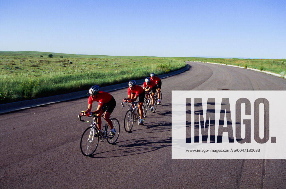 Cycling Road cycling, Rad, Radsport, Strasse team in action. ,model released, Symbolfoto