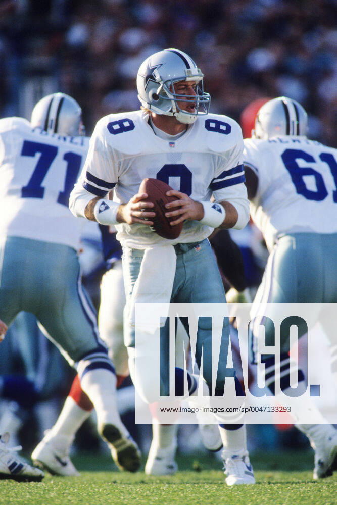Football Troy Aikman, Dallas Cowboys quarterback during the 1993 Superbowl. Pasadena CA USA
