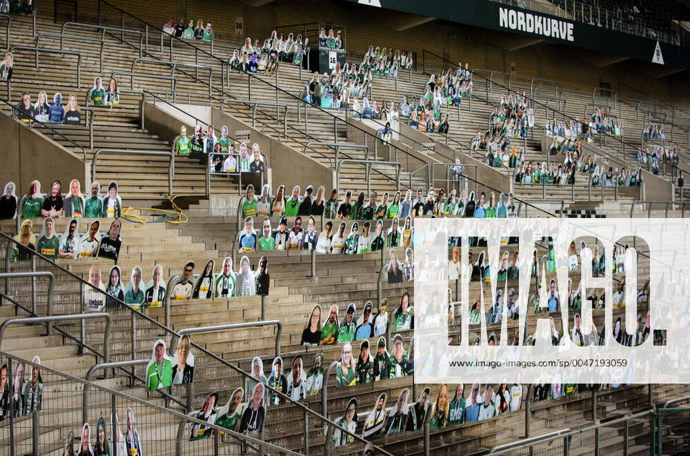 Borussia fans were able to have their own cardboard display set up in the fan curve Borussia Mönchengladbach