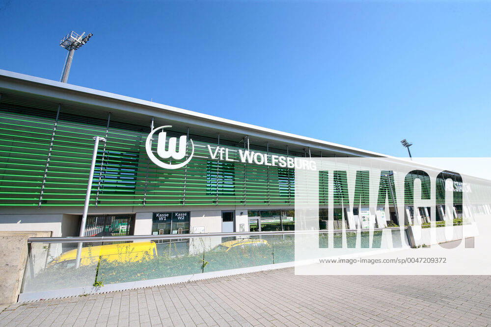 Consequences of the Corona Virus in Wolfsburg, AOK Stadium of VfL Wolfsburg Both the Regionalliga Nord, in which VfLs U23 team plays, and the Flyeralarm Frauen Bundesliga are currently taking a break from Wolfsburg