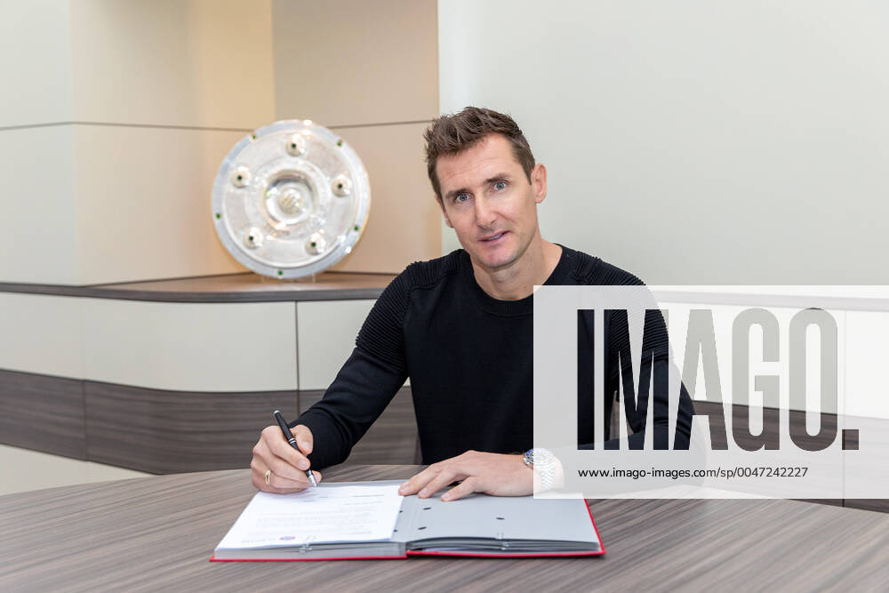 Poolfoto FC Bayern Munich Miroslav Klose 41 to be new assistant to head coach Hansi Flick from 1 July 2020 The contract of the former national striker runs until 30 June 2021