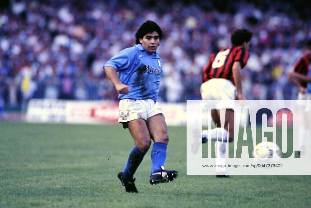 DIEGO MARADONA, Napoli, Serie A, Napoli vs Milan 1-1, Napoli SERIE A 1990-91 NAPOLI-MILAN 1-1