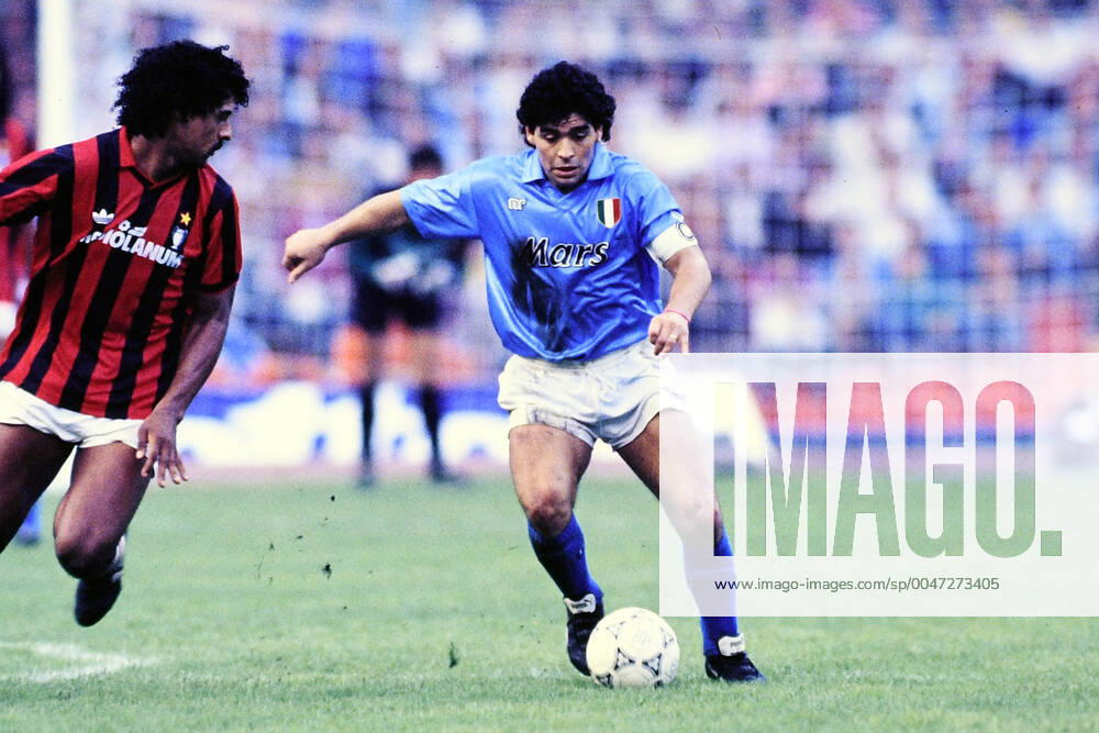 DIEGO MARADONA, Napoli, Serie A, Napoli vs Milan 1-1, Napoli SERIE A 1990-91 NAPOLI-MILAN 1-1