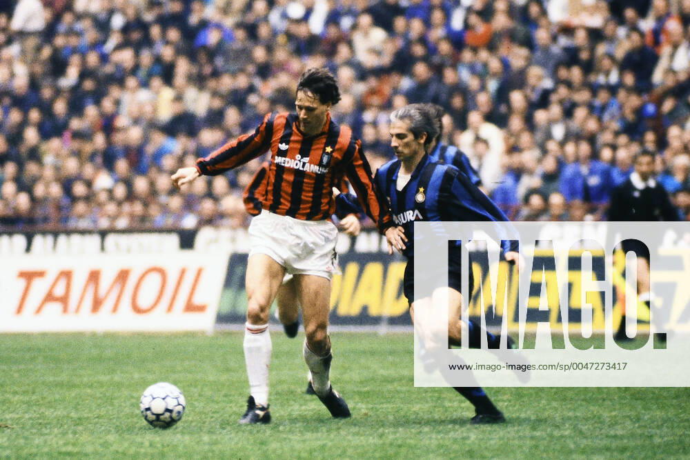 MARCO VAN BASTEN, Milan, PAOLO STRINGARA, Inter, Serie A, Inter vs Milan 0-1, Milano SERIE A 1990-91 INTER-MILAN 0-1
