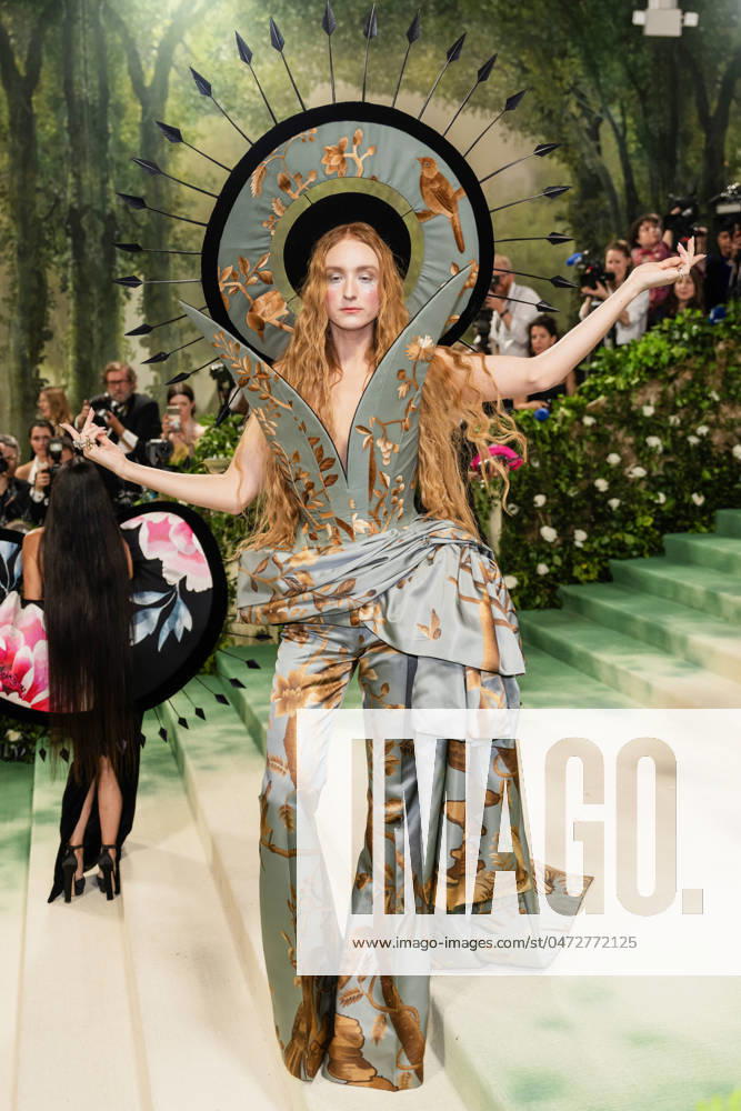 Celebrities attend the 2024 Met Gala Celebrating ?Sleeping Beauties: Reawakening Fashion? at The Metropolitan Museum of Art in New York City Featuring: Harris Reed Where: New York, United States When: 06 May 2024 Credit: Michael Stewart INSTARimages.com . NOT FOR USE BY NEWSPAPERS BASED IN THE UK.