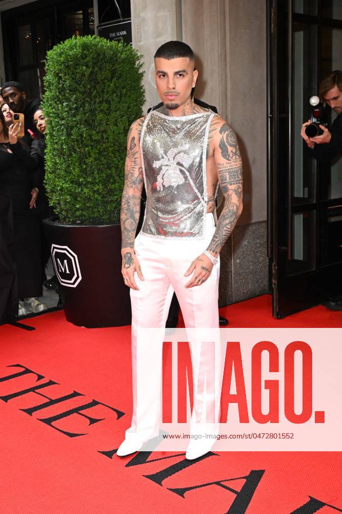 The Mark Hotel: 2024 Met Gala - NYC Rauw Alejandro at The Mark Hotel before the 2024 Met Gala: Sleeping Beauties: Reawakening Fashion held at the Metropolitan Museum of Art on May 6, 2024 in New York City, New York, USA,. Photo by ABACAPRESS.COM New York City United States