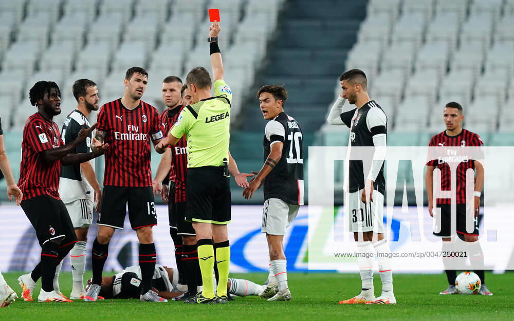 KW24 Photo LaPresse - Spada June 12 , 2020 Turin ( Italy ) Soccer A.C. Milan- Season 2019-2020 - Italian Cup , semi final - Juventus vs Ac Milan ( Allianz Stadium ) In the pic: Ante Rebic red card
