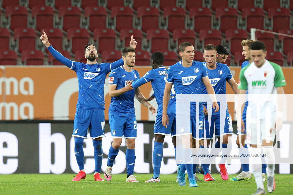 FC Augsburg vs TSG 1899 Hoffenheim, 17 06 2020 the team is happy about the goal of Munas Dabbur 10 TSG 1899 Hoffenheim to 0 1, FC Augsburg vs TSG 1899 Hoffenheim, 17 06 2020, photo Christian Kolbert kolbert press pool DFL regulations prohibit any use of photographs as image sequences and or quasi video Editorial Use ONLY National and International News Agencies OUT Augsburg WWK Arena Bayern Deutschland Poolfoto Christian Kolbert kolbert-press pool ,