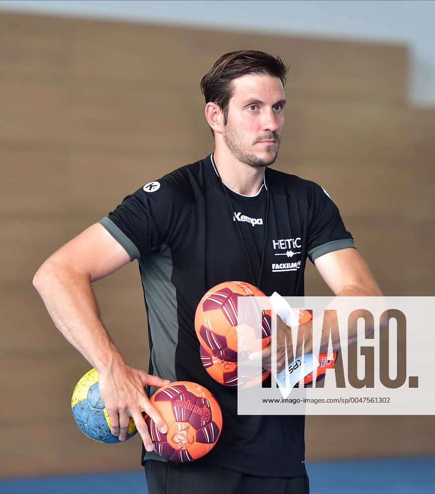 Handball Season 2020 2021 Training start HC Erlangen HCE OGo Michael Haaß Trainer HC Erlangen HCE