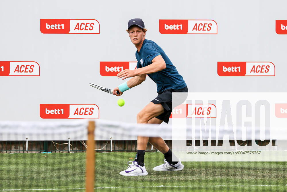 Jannik Sinner ITA , bett1ACES, Berlin, LTTC Red White Steffi Graf Stadium, 11 07 2020,