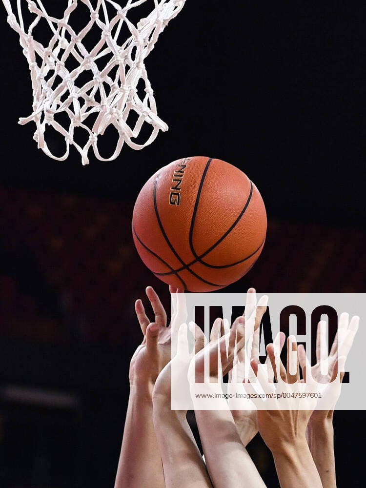 KW29 (200714) -- QINGDAO, July 14, 2020 -- Players vies for the ball during a match between Bayi Rockets and Zhejiang Lions at the 2019-2020 Chinese Basketball Association (CBA) league in Qingdao, east China s Shandong Province, July 14, 2020. ) (SP)CHINA-QINGDAO-BASKETBALL-CBA LEAGUE-BAYI ROCKETS VS ZHEJIANG LIONS (CN) ZhuxZheng