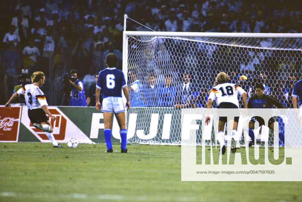 BREHME Andreas Team Germany convert the 11m for Germany against goalie Sergio Goycochea Team Germany World Champion FIFA World Cup 1990 in Italy Final Germany Argentina 1 0 on 08 07 1990 in Rome