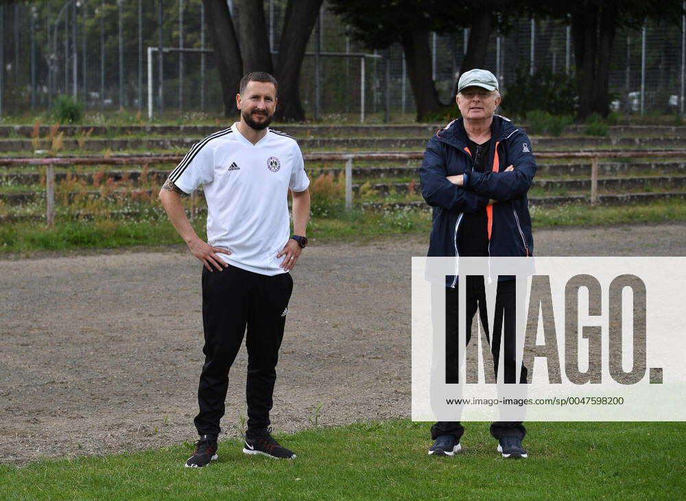 Soccer, men, season 2020 2021, Regionalliga Nordost, test match VSG Altglienicke Tennis Borussia 2 0 , from l Coach Markus Zschiesche TeBe, Tennis Borussia , Head of Sports Claudio Offenberg TeBe, Tennis Borussia , 11 07 2020,