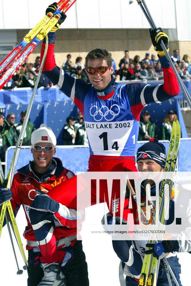 OLYMPIC LEGENDS: Thomas Alsgaard 020217 Winter Olympics 2002, Cross Country Skiing: Gold medalists Norway hisses finisher Thomas Alsgaard after relay 4x10 km at The Winter Olympic Games, Olympische Spiele, Olympia, OS on February 17, 2002 in Salt Lake City, USA. BILDBYRAN